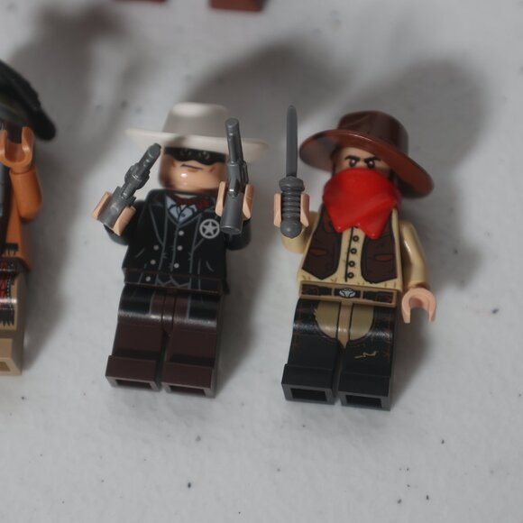 Lego Long Ranger Lot of 4 Minifigures Lone Ranger Tonto Horse Jesus - Picture 2 of 4